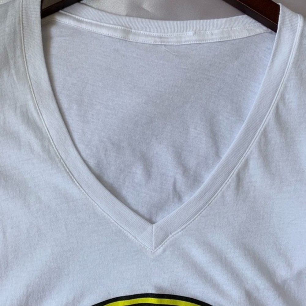 Green Day Revolution Radio V-Neck Tee - Picture 6 of 6